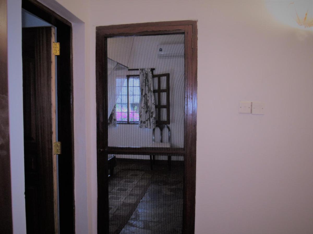 Karibuni Jeds Villas 85 & 86 Mambrui Exteriör bild